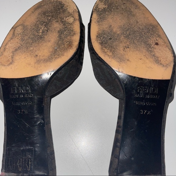 Fendi Zucca Kitten Heels - Picture 4 of 16